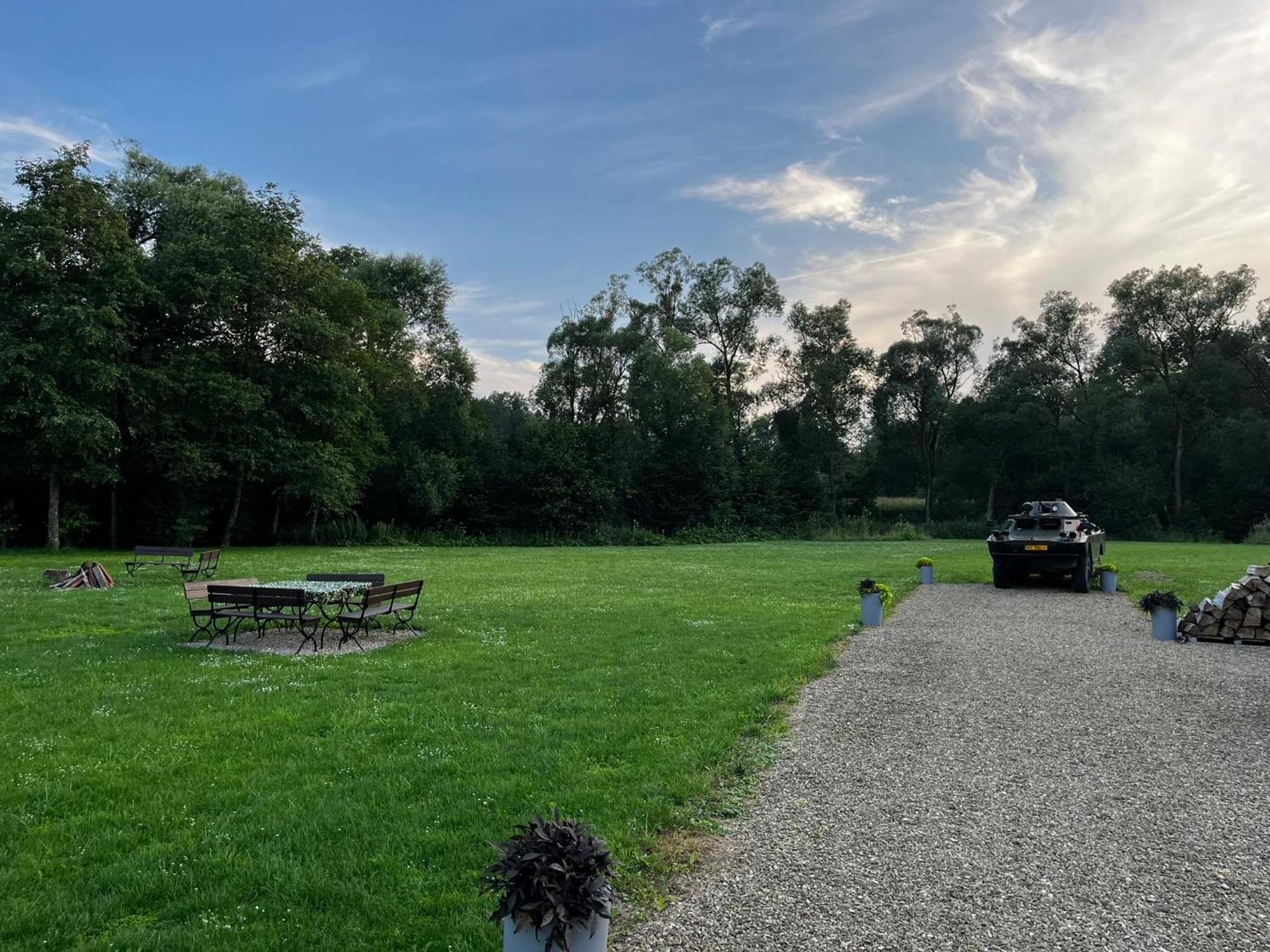 Osrodek Volfcamp Kwaszenina Apartamento Arłamów Exterior foto