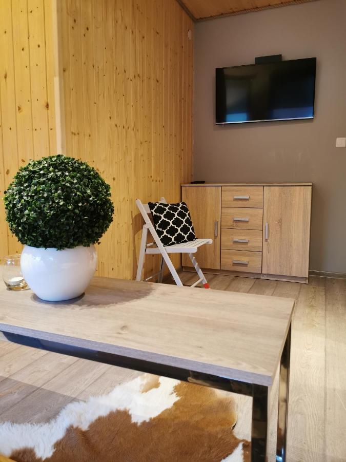 Osrodek Volfcamp Kwaszenina Apartamento Arłamów Exterior foto
